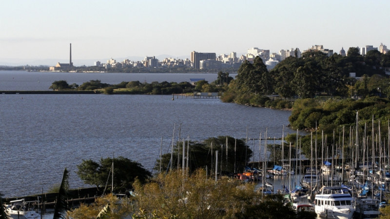 Lago do Guaíba Porto Alegre RS