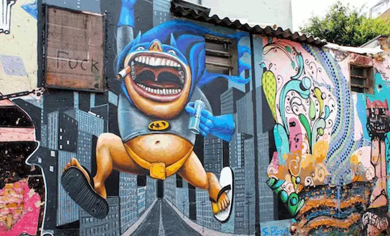 Beco do batman, em São Paulo. Parede desenhada com a imagem de uma caricatura do batman.