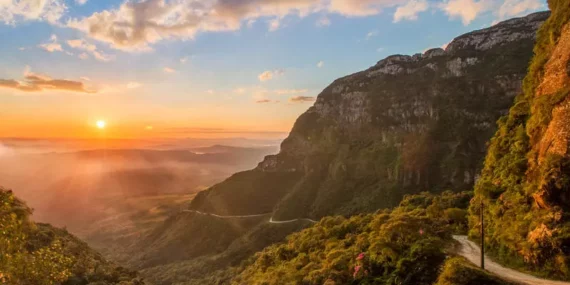 Serra do Corvo Branco: Onde fica e o que fazer?