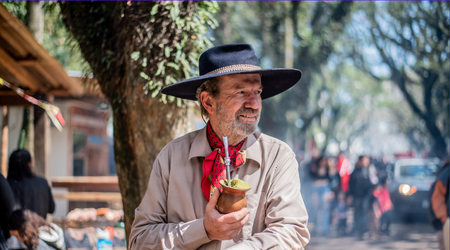 costumes estranhos ao redor do mundo